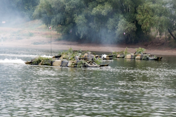 rusia - exercitii - nistru