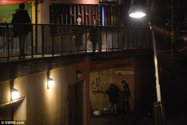 suedia-imigranti-strazi