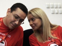 Victor-Ponta-si-Daciana-Sarbu