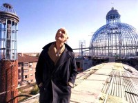 nebunul si catedrala