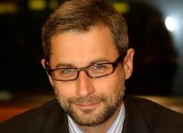 22.00 | Radu Moraru, in direct la ROMANIA TV