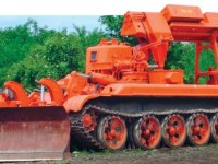 Utilajul achizitionat de Romsilva, un tanc T55 portocaliu