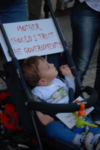 Protest pentru Rosia Montana (Piata Universitatii - 01.09.2013) 007