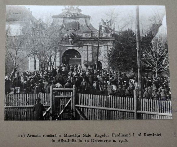 Resize-of-album-unire-1918-samoila-marza-LM0_1028