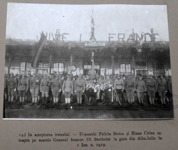 Resize-of-album-unire-1918-samoila-marza-LM0_1029