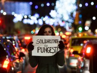 proteste_pungesti_piata_universitatii_7_decembrie_2013_26696200