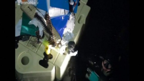 Divers recover documents thrown into lake at Yanukovich residence