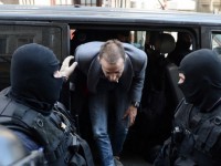 Radu Mazare retinut de politisti