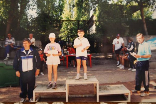 simona halep primele trofee