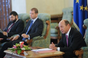 consultari traian basescu