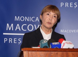 monica macovei