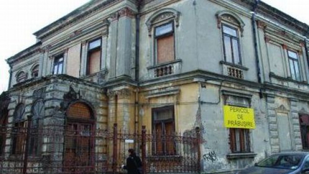 Analiză​ HotNews: Mecanismul fraudei de la despă​gubiri | Cum au ajuns „samsarii de terenuri” şi „rechinii imobiliari” să câştige sute de milioane de euro. TOP despăgubiri cu „Stelu” în frunte​