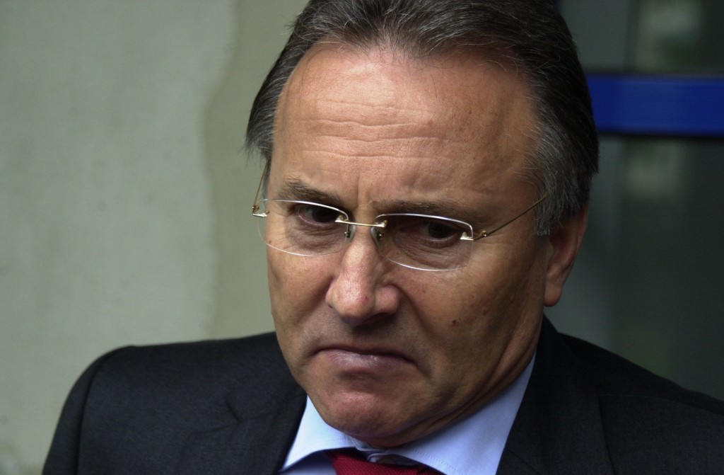 nichita-gheorghe-liviu-antonesei-iasul-iubeste-teii