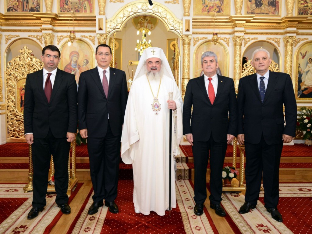 cazanciuc-ponta-daniel-oprea-sarbu-rugaciune-catedrala