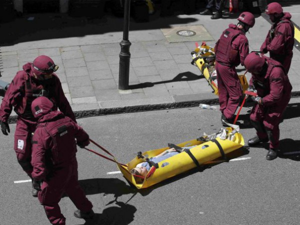 politista injunghiata