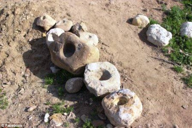 2D61DCF700000578-3270999-image-a-29_1444761926822