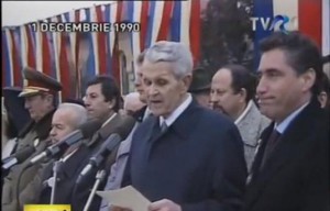 corneliu-coposu-a-fost-huiduit-la-1-decembrie-1990_1-465x390