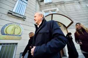 dosarul-govor-ajunge-la-varf-dragnea-audiat-iar-la-dna-18523840