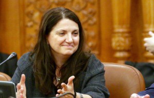 raluca-pruna_1-465x390