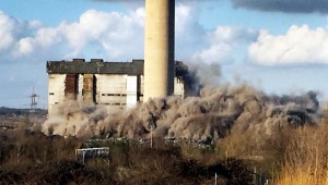 INS News Agency Ltd  23/02/2016  The moment of the blast which killed at least one person at Didcot Power Station this afternoon is captured by reader Blaine Morris-Smith.  See copy INSblast.