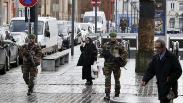 cartierul-molenbeek-din-bruxelles-un-ferentari-islamist-in-inima-europei-suburbia-unde-se-ascund-jihadistii-care-seamana-teroare-in-toata-lumea-180079