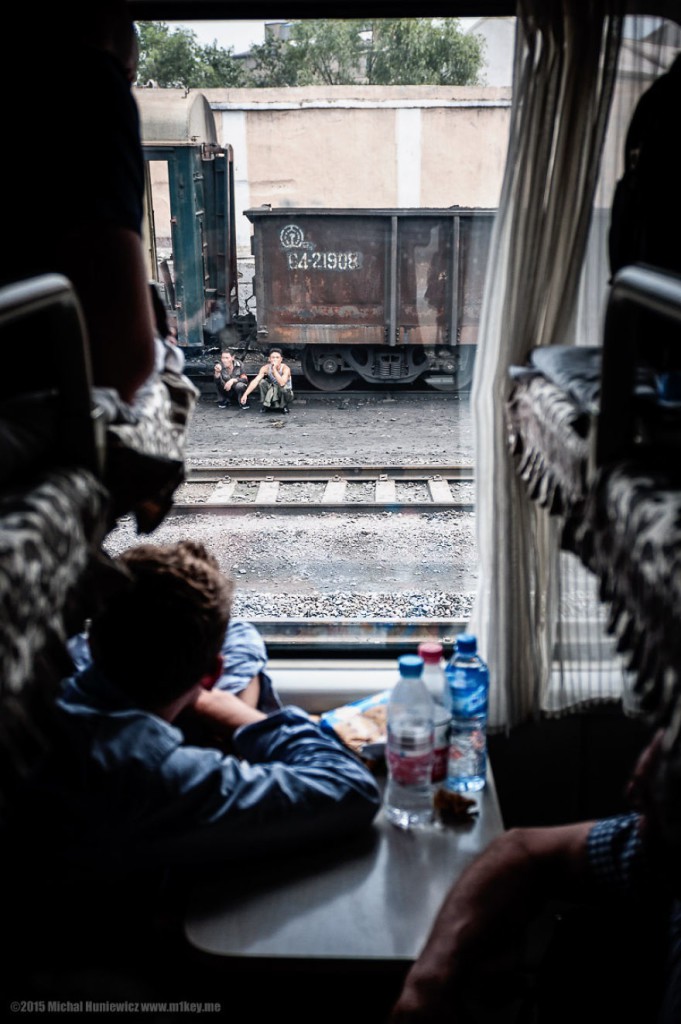 i-took-and-smuggled-these-out-of-north-korea-illegal-photos-kim-doesnt-want-you-to-see-6__880-681x1024