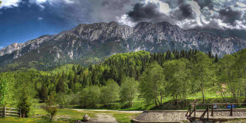 „Românii nu mai știu ce e muntele, cad frumusețile ăstea pe noi” | Locul din Romania în care 9 din 10 turiști sunt străini