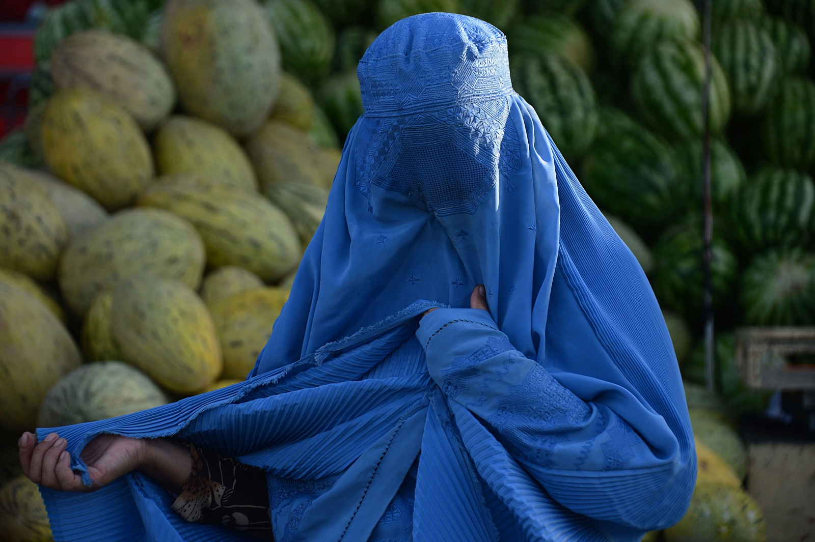 afghan-woman