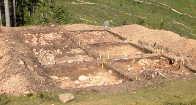 templu-dacic-valea-zanelor