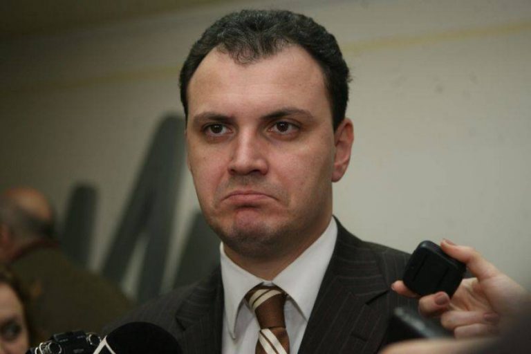 „Cucuveaua Mov” a cedat şantajului Ghiţă-Maior-Oprea-Ponta în timpul suspendării lui Traian Băsescu în 2012!