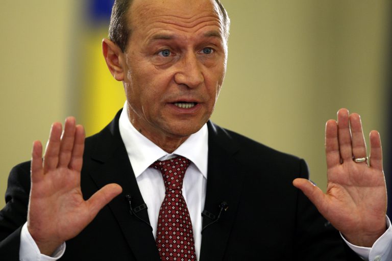 Băsescu la Puşcărie!