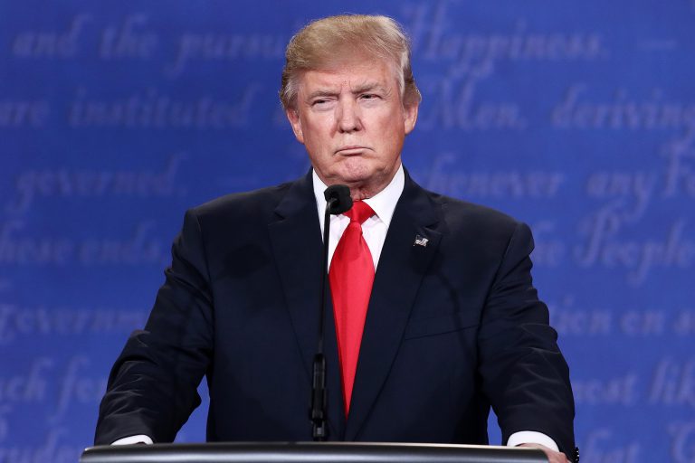 Din primele estimari, TRUMP ii bate la scor pe Hillary+Obama+Bill la un loc!