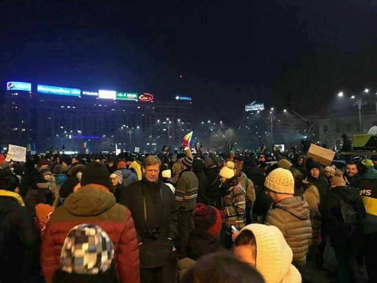 Răspunsul senzaţional al unui corporatist de multinaţională!