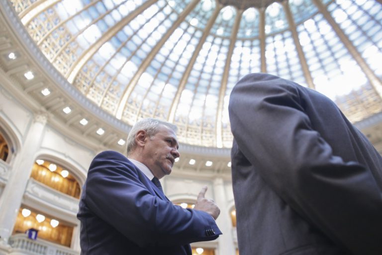 Pentru cine joacă Dragnea şi prostănacii lui din PSD?