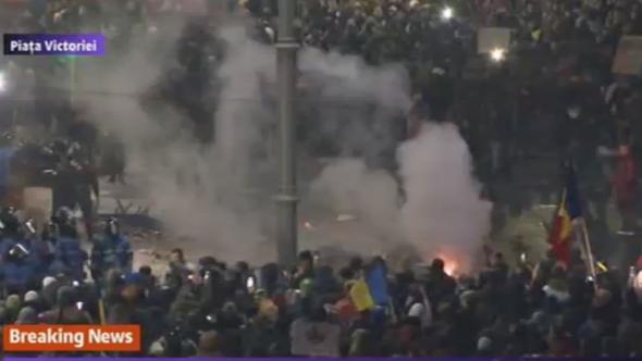 petarde-protest-gratiere