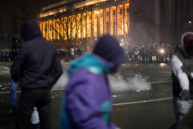 MISTERELE VIOLENȚELOR DE MIERCURI NOAPTEA! <span style=