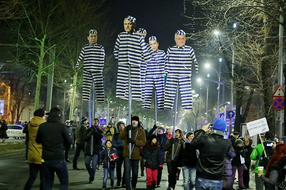 sentinta-stazii-proteste-gratiere