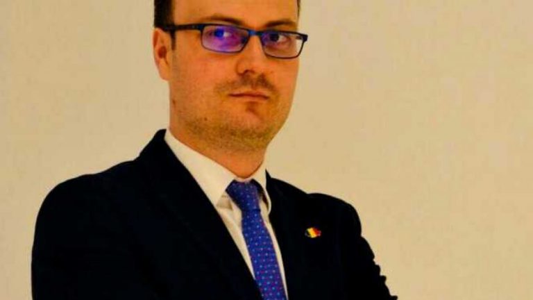 Vitalia Pavlicenco – Cazul Caracal, România: Subscriu la Manifestul dur față de clasa politică, adresat de Alexandru Cumpănașu