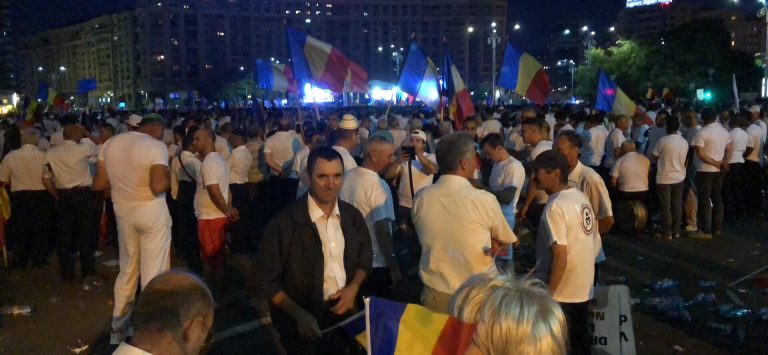 Neomarxismul promovează războiul civil. Misterele mitingului organizat de Dragnea și Șeful sau din umbră…